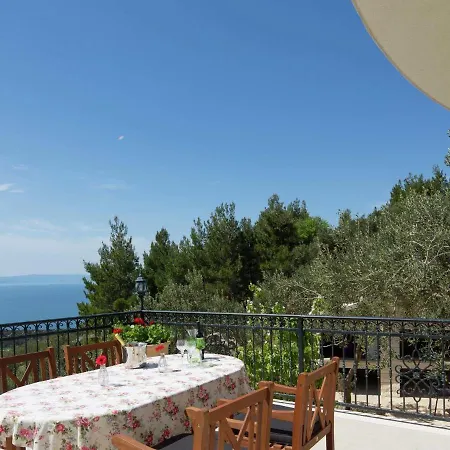 Vila Stunning Views Hill Side With Infinity Pool & Indoor Floor Aquarium *