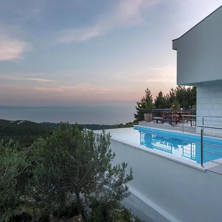 Villa Stunning Views Hill Side With Infinity Pool & Indoor Floor Aquarium Makarska